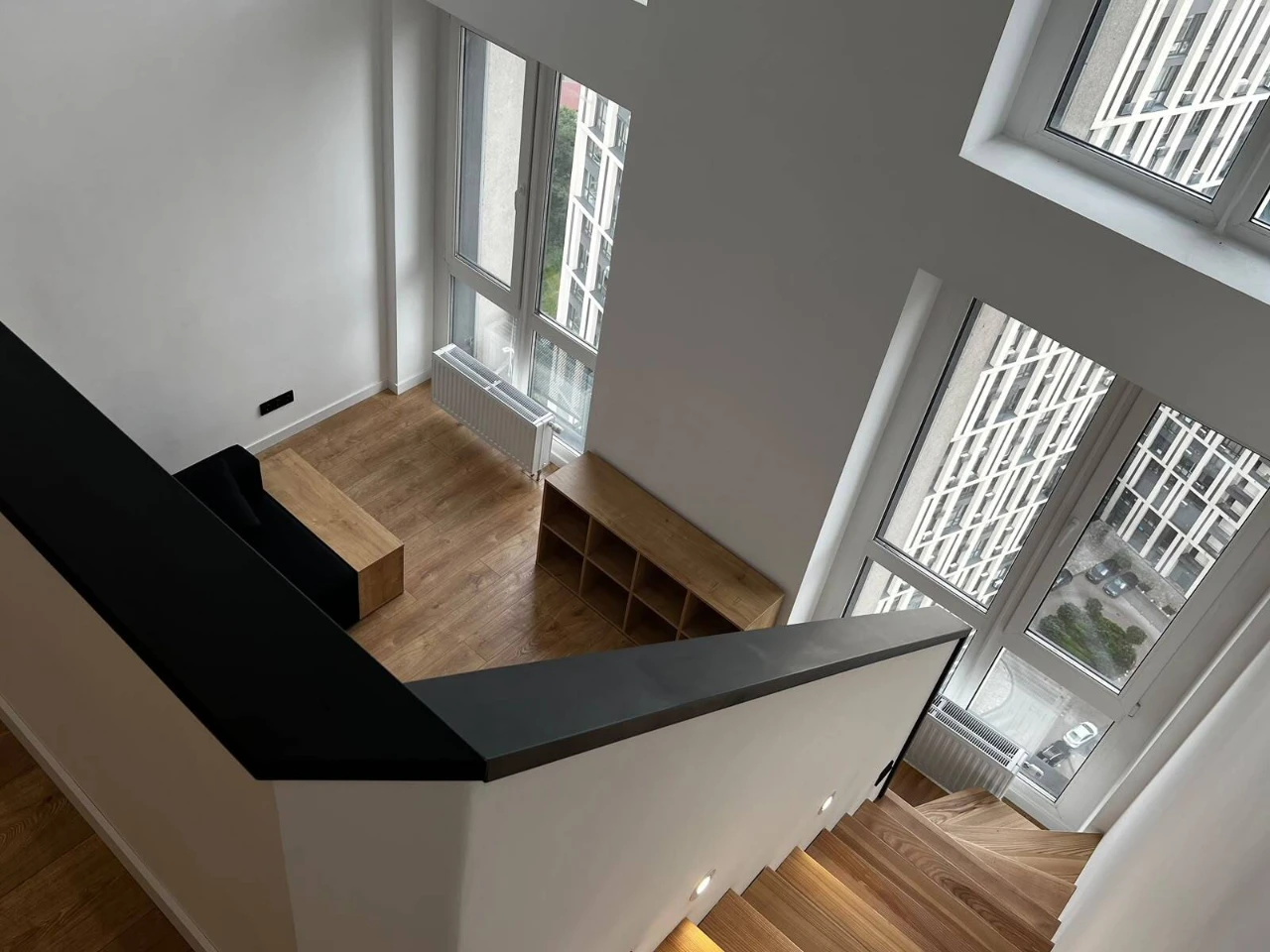 Rent a 62 sq m two-level apartment in the Slavutich residential complex, no commission