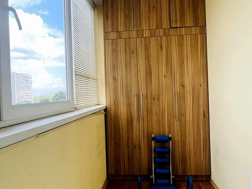 Квартира. Дніпро, Литовська вулиця