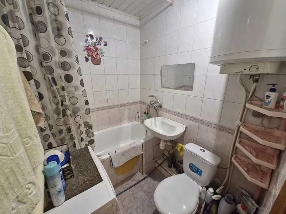 Продам 2к квартиру 46 м²  Гагарина!Дафи!Безнал!