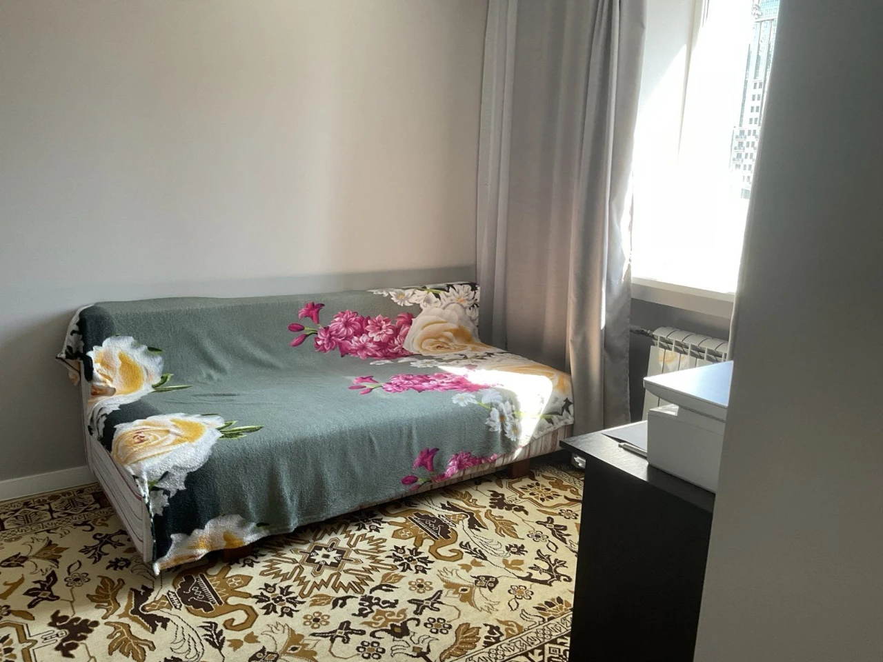 For Sale: 3-bedroom apartment in Arcadia, renovated, 8th floor