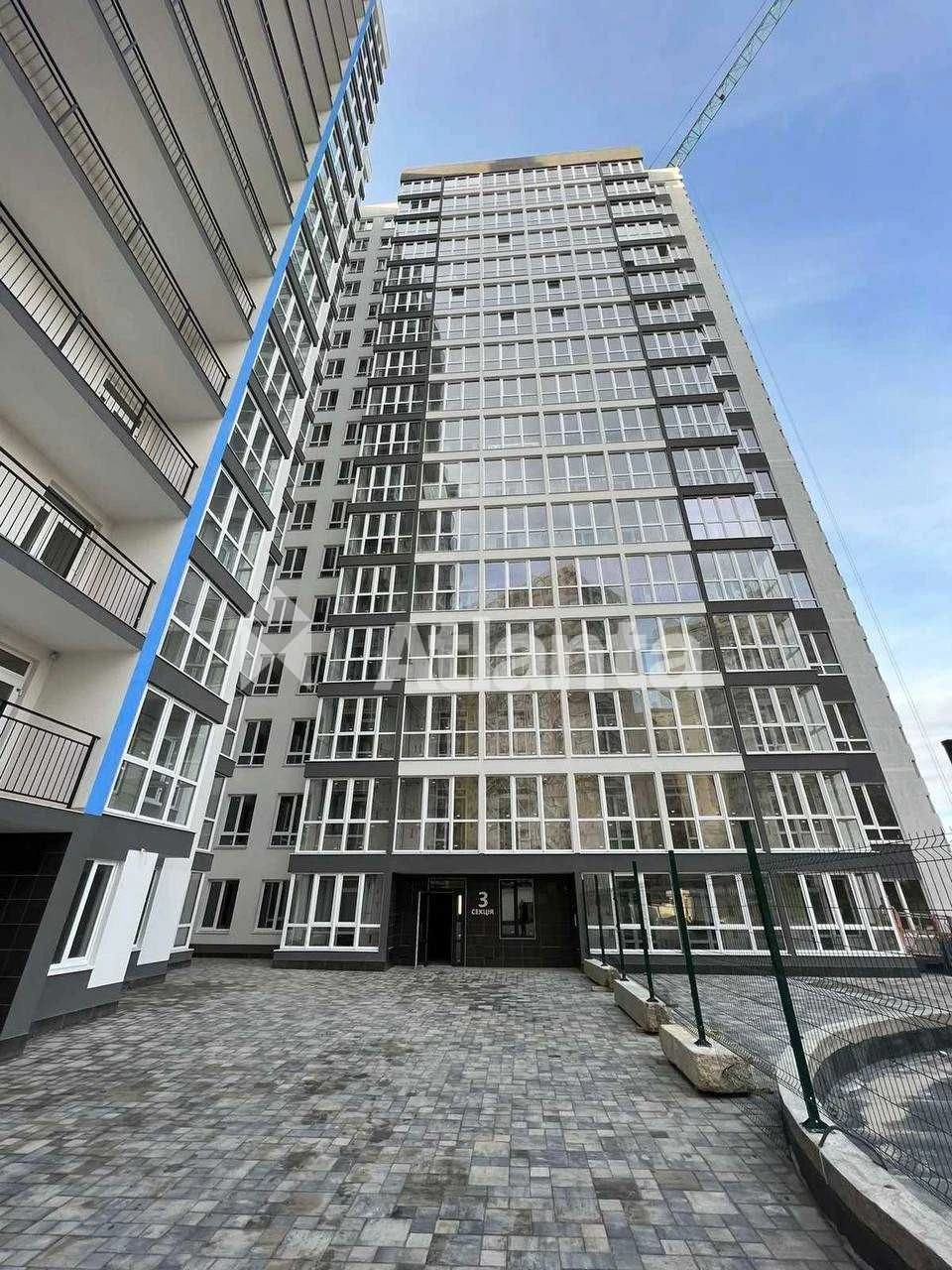 Stylish studio apartment with renovation in residential complex "Aquaрель-3" - center