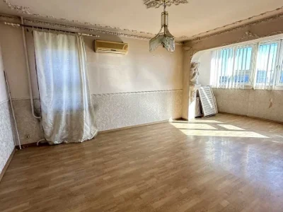 Квартира. Одеса, вулиця Євгена Чикаленка