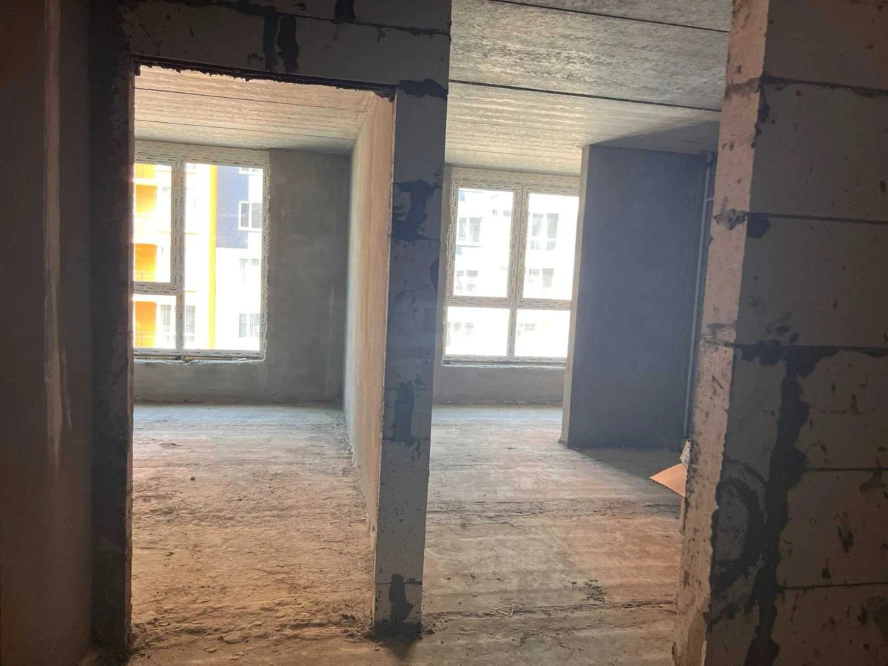 For Sale: 1-bedroom apartment at 2652 Nemirovs'k Shose