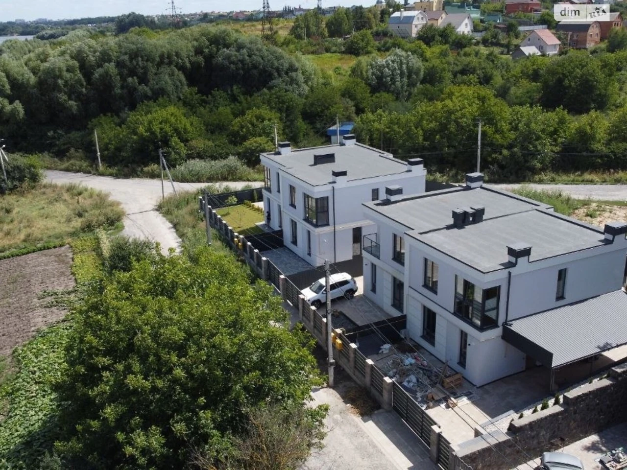 Duplex for Sale in Dubove