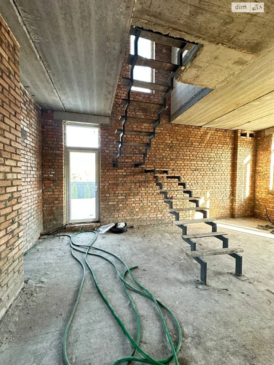 Duplex for Sale in Dubove