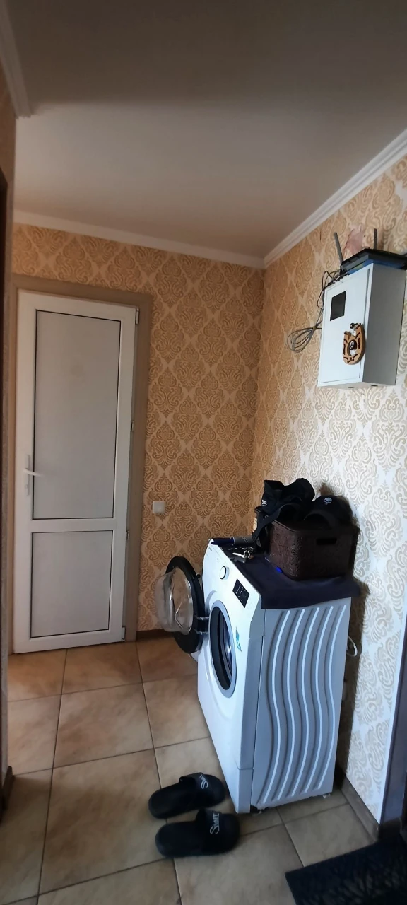Продаж 3-кімнатної квартири на вулиці Мировому.