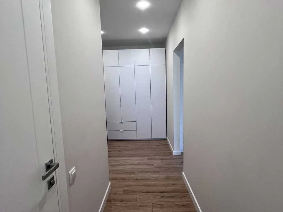 Apartment. Княzia Romana Mistslavych Street, Kyiv