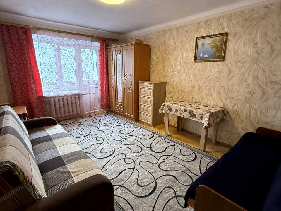 Apartment. Kyiv, Brestaysky Prospect.