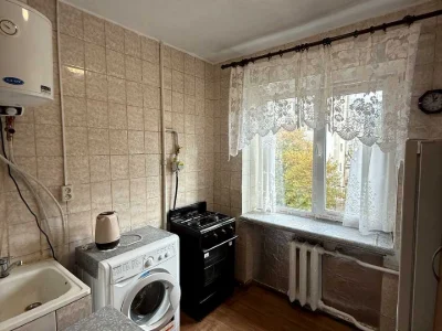 Apartment. Kyiv, Brestaysky Prospect.