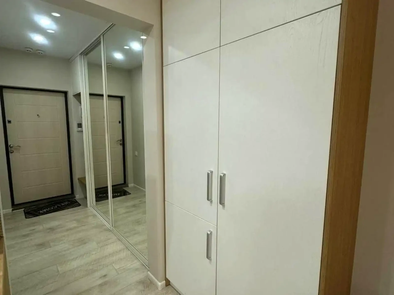 Оренда квартири 1-кімн. 40 м² 9/14 пов.