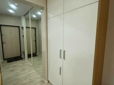 Оренда квартири 1-кімн. 40 м² 9/14 пов.