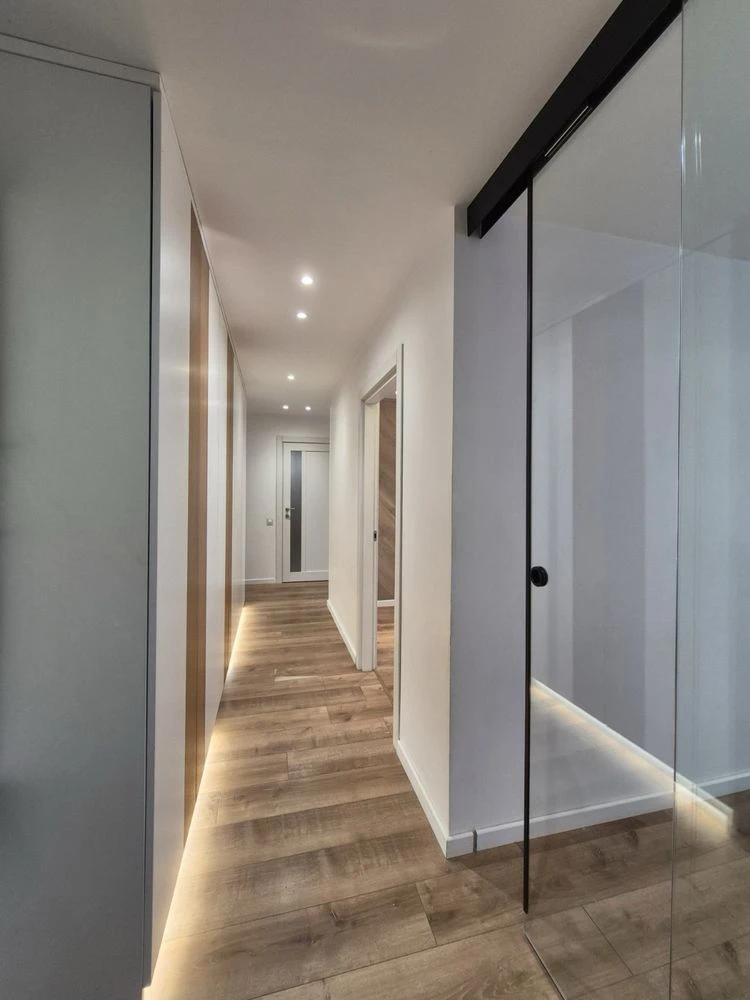 Apartment for sale in Krasny Kamn