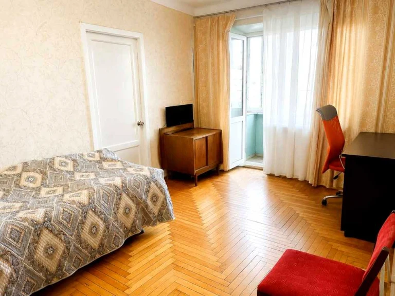 Квартира. Запорожье, Дмитрия Донцова ул.