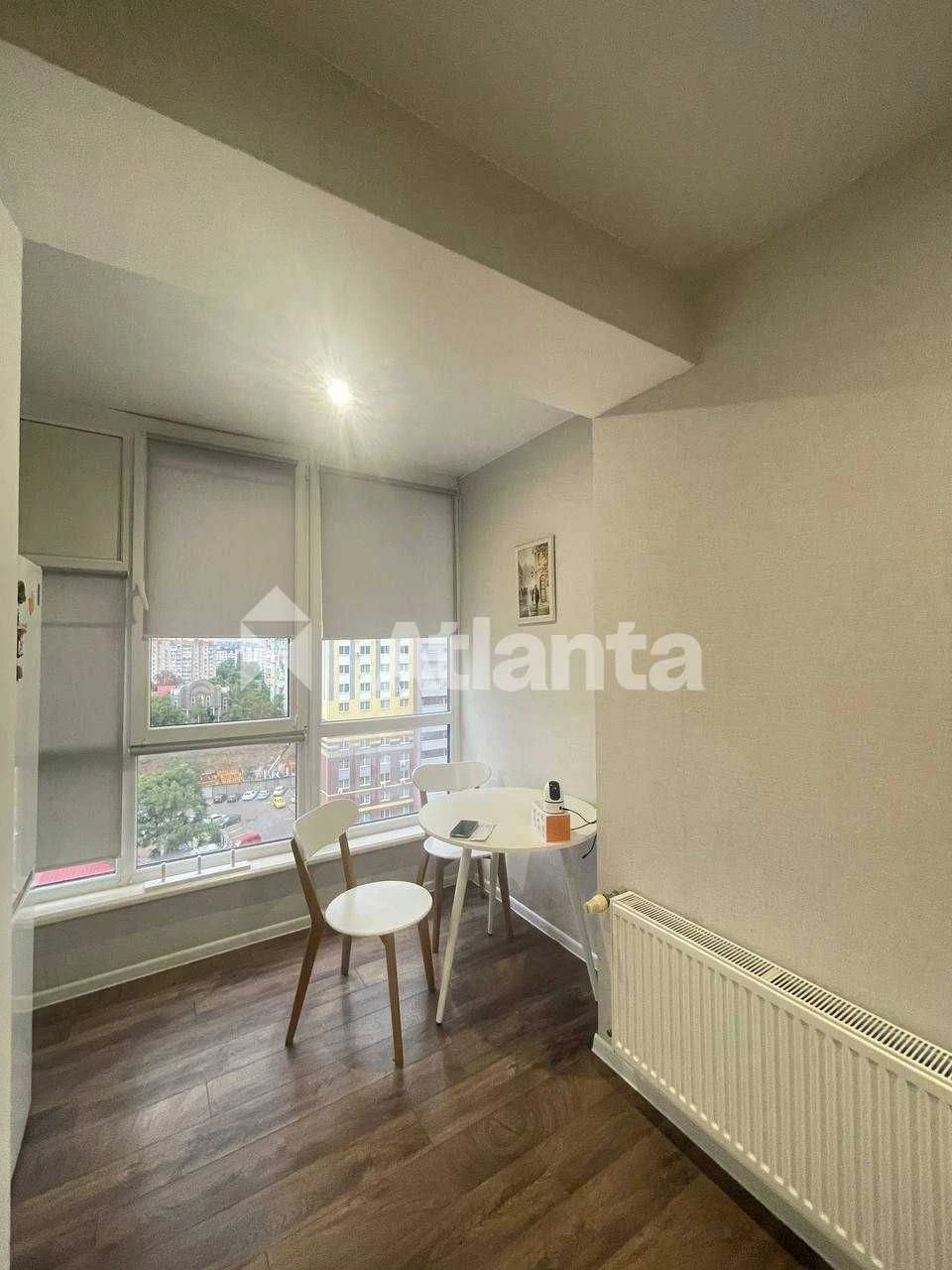Apartment, 1 room, renovated, individual heating, brick
