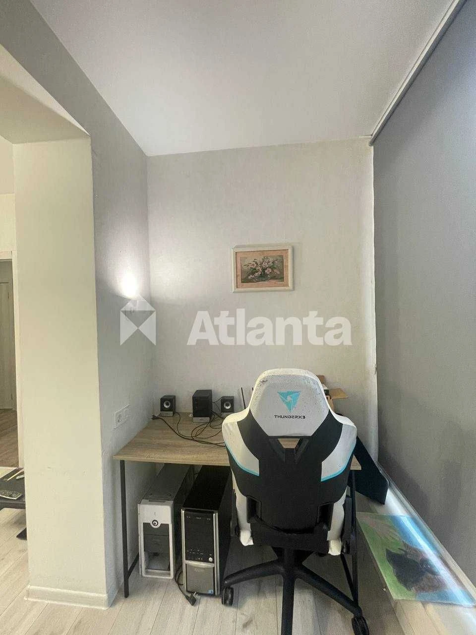 Apartment, 1 room, renovated, individual heating, brick