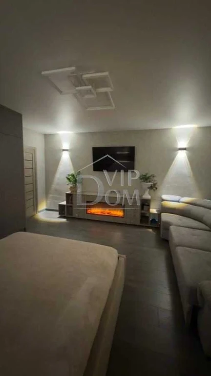 URGENT! House with a lake view! Self-sufficient, 2 heating systems