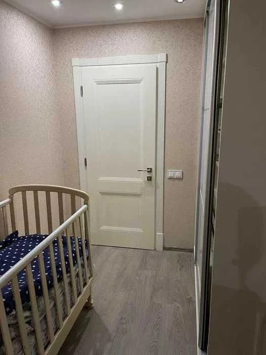 Selling a 3-room apartment in the New Houses of Kharkiv Divisions, Army