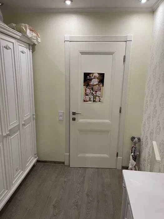 Selling a 3-room apartment in the New Houses of Kharkiv Divisions, Army