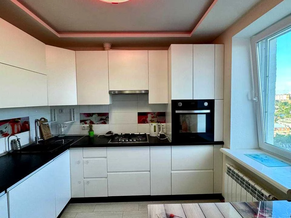 Apartment. Alexander Efimenko Street, Kharkiv.