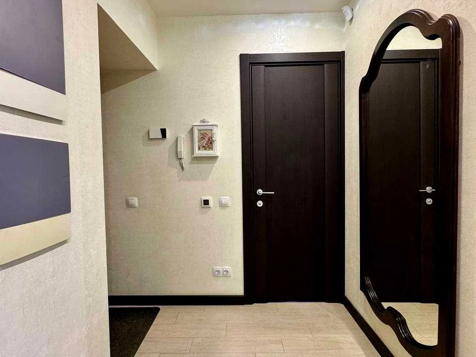 Apartment. Alexander Efimenko Street, Kharkiv.