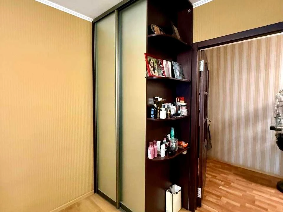 Apartment. Vlasenka st. Kharkiv