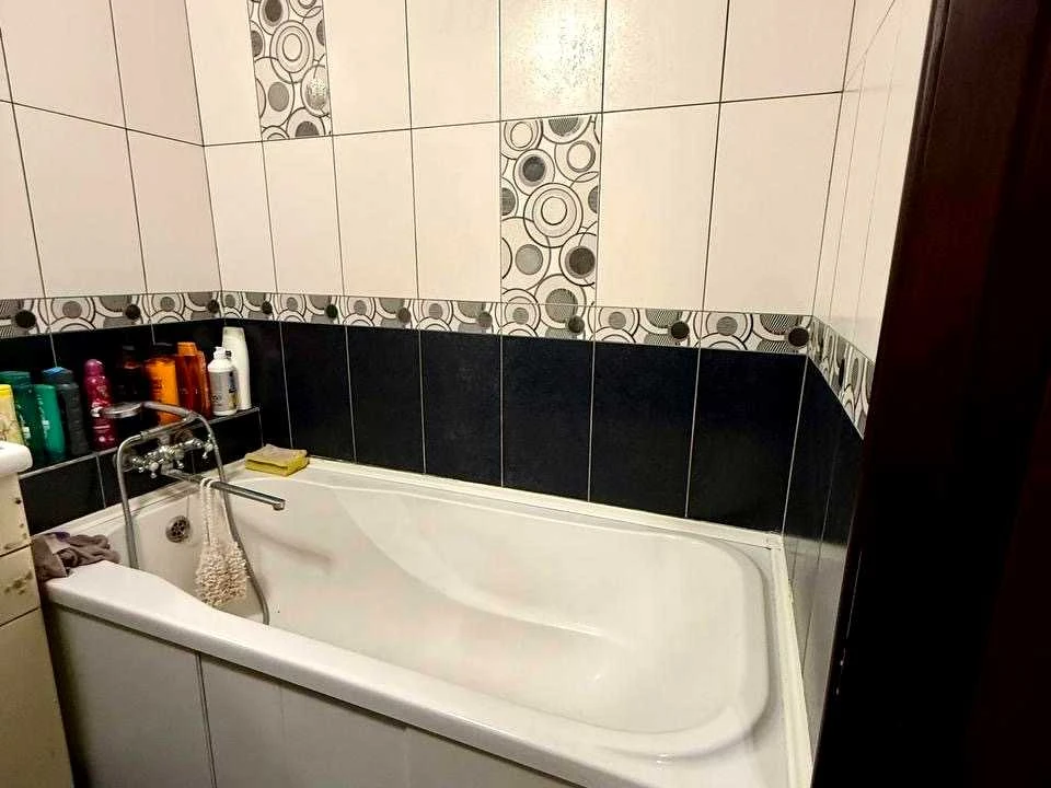Apartment. Vlasenka st. Kharkiv