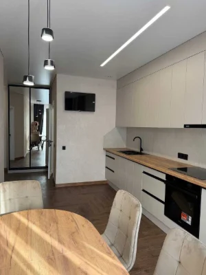 1-bedroom 43 sq m with new renovation and balcony in new building,