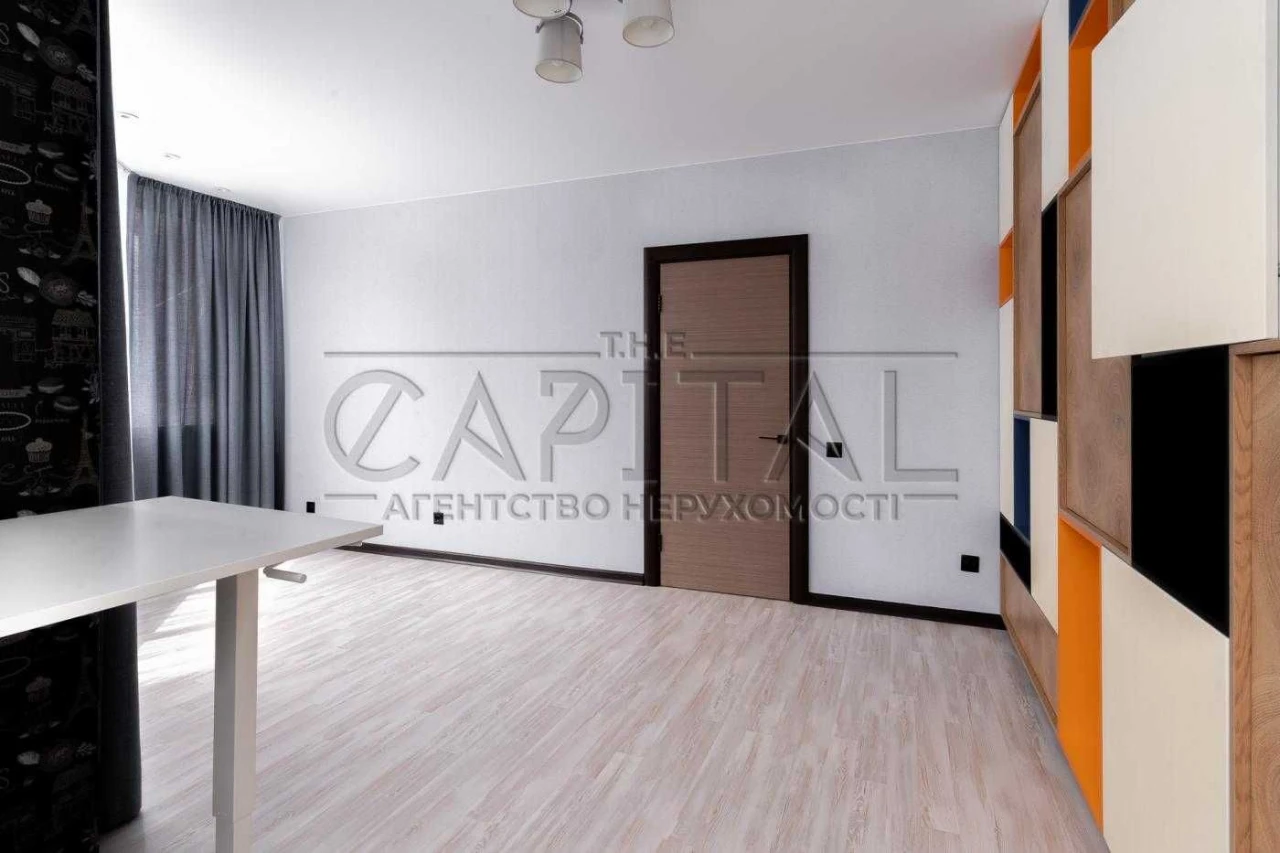 Apartment for Sale in the Liko Grad Holosiievo Stepan Rudnitsky Street
