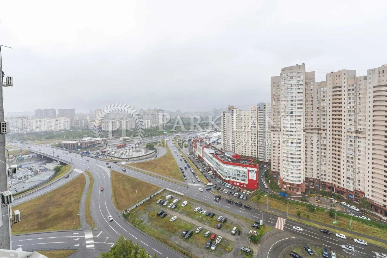 БЕЗ % Продаж ексклюзивної 3 к квартири Гришка 9 Мишуги, Чавд