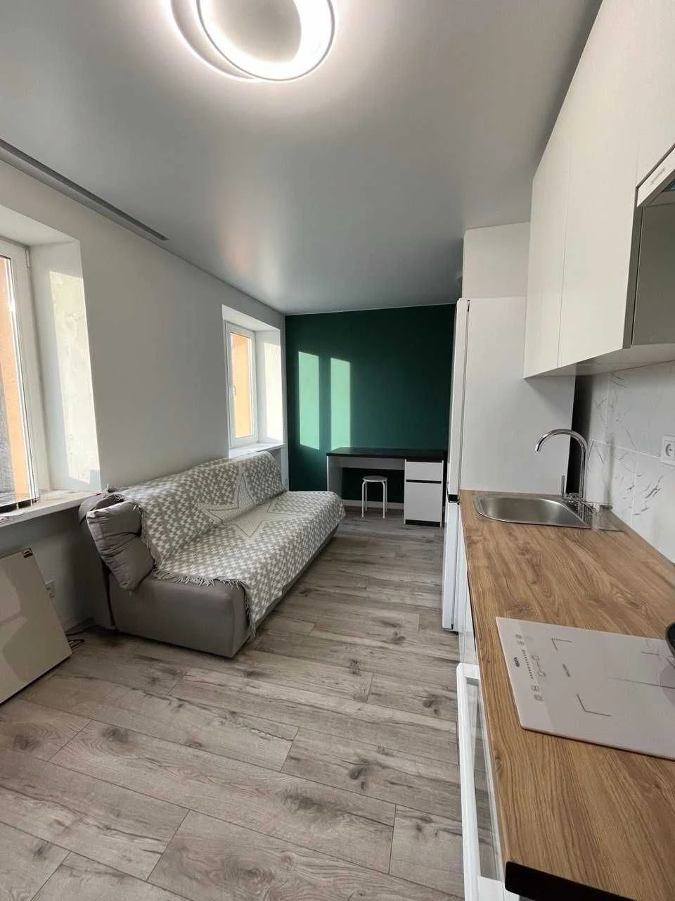 For Sale 1 Apartment on Bohdan Hmelnychy Street / 12th District