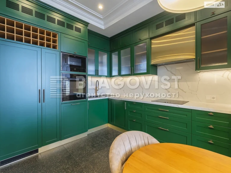 Apartment for Sale in Solomyanka