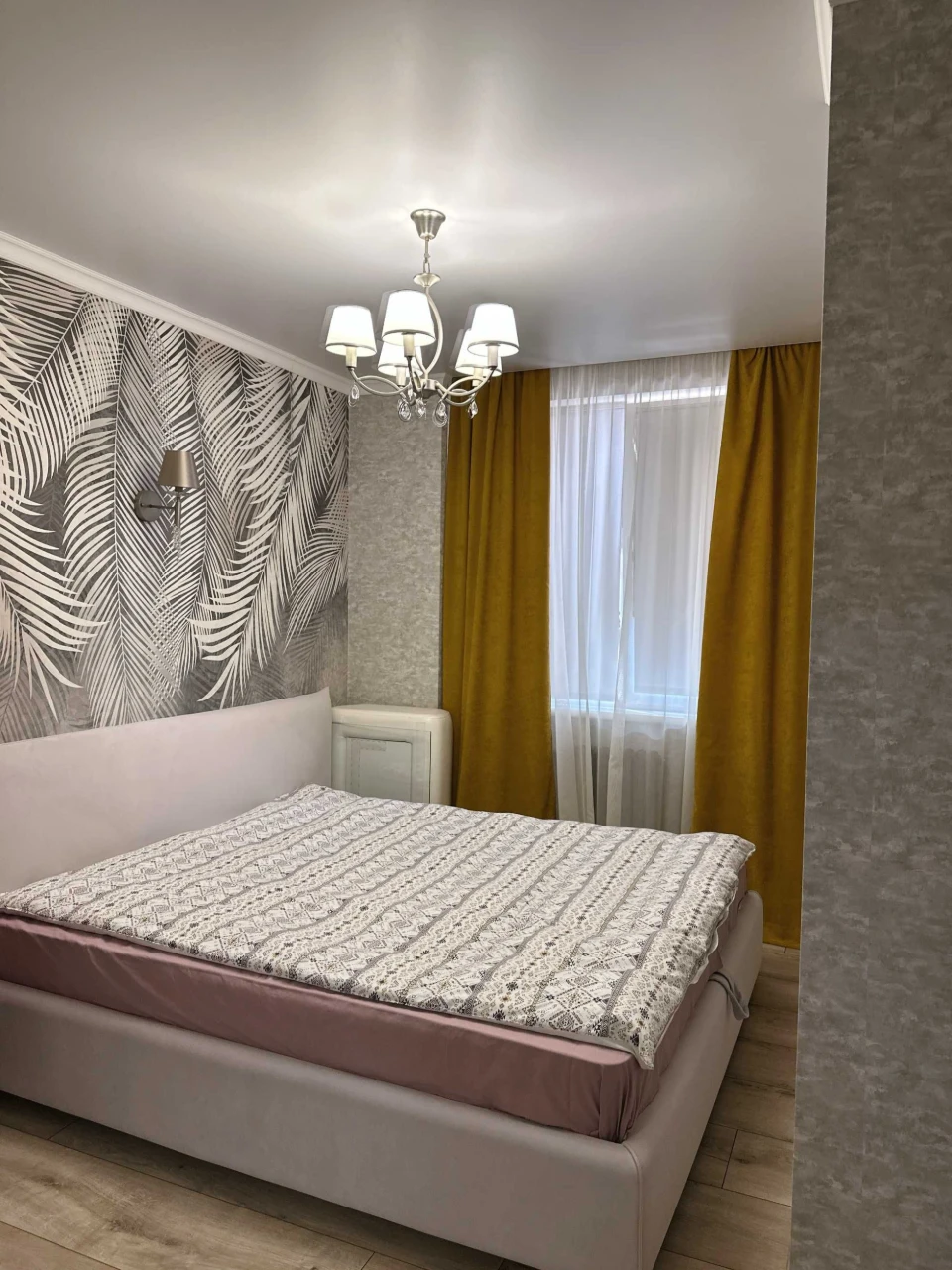 Продається квартира 42 м² з якісним ремонтом.