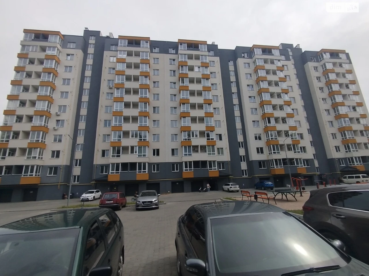 Apartment for Sale: Old Town