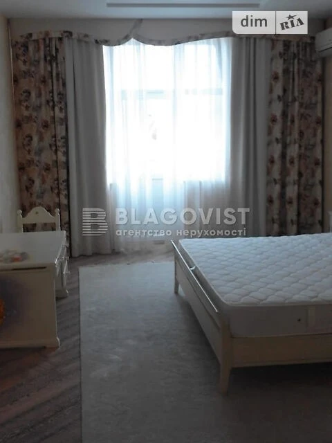 Продаж 5к квартири 145 кв. м на вул. Григорія Сковороди 6 •
