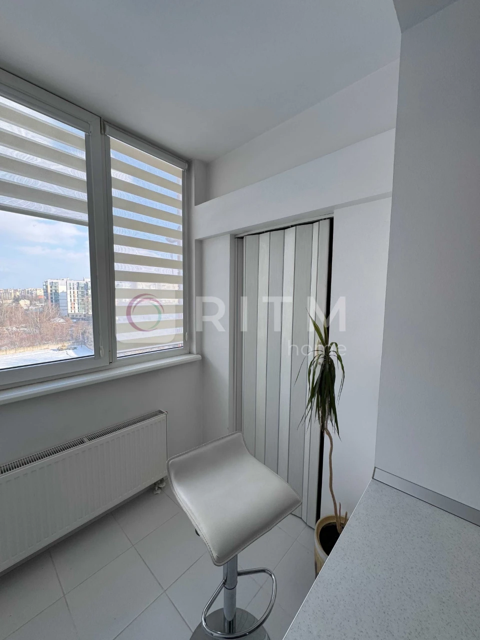 Sale of a 3-room apartment.