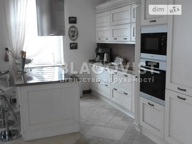Продаж 5к квартири 145 кв. м на вул. Григорія Сковороди 6 •