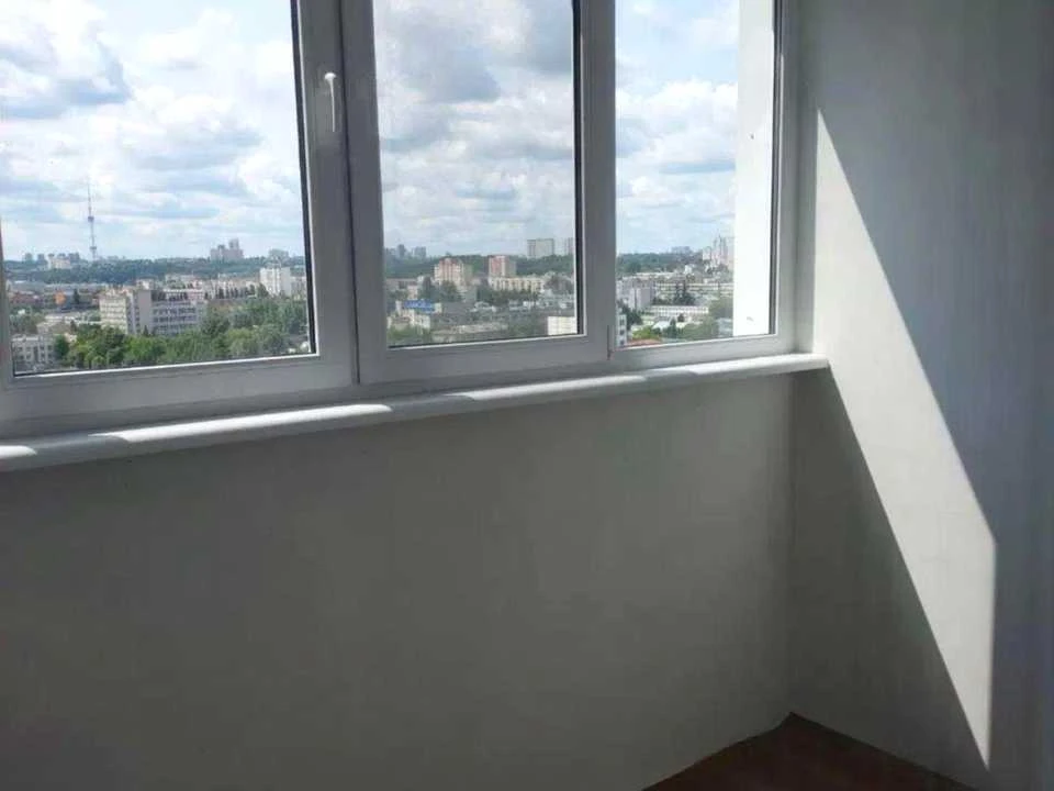 Квартира. Киев, Конопляская улица.