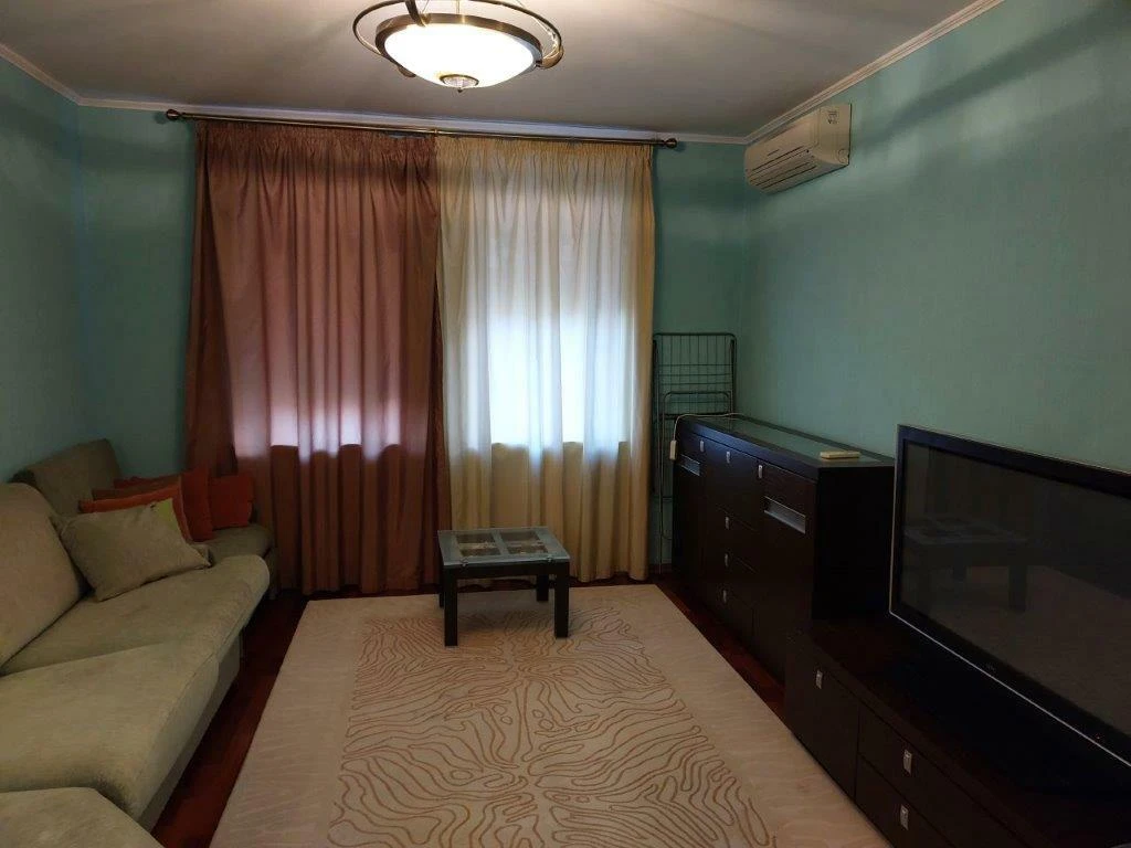 Аренда 2-комнатной квартиры 58 м², Юрковская ул., 28