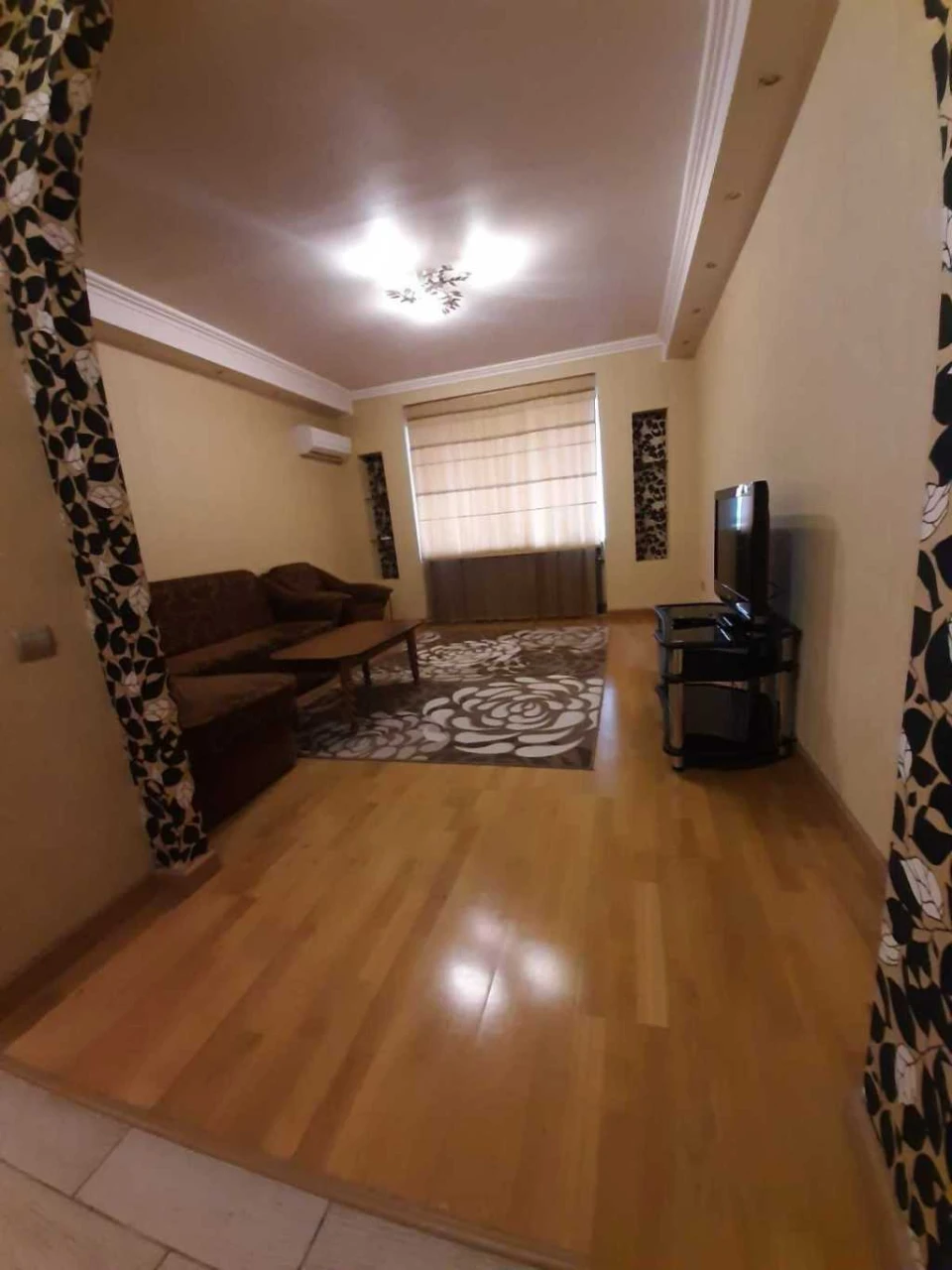 Rent 2-room apartment 90 m², Borshchahivska St., 145