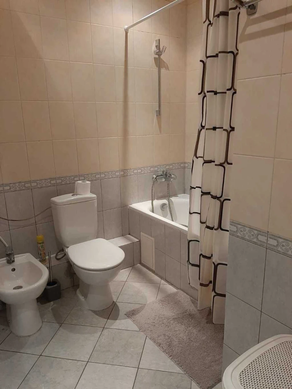 Rent 2-room apartment 90 m², Borshchahivska St., 145