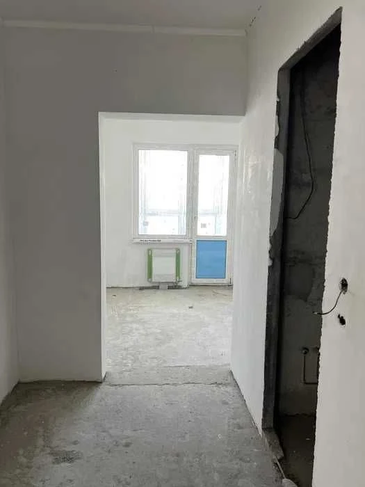 Apartment in Patriotika First, "Sinivir" building