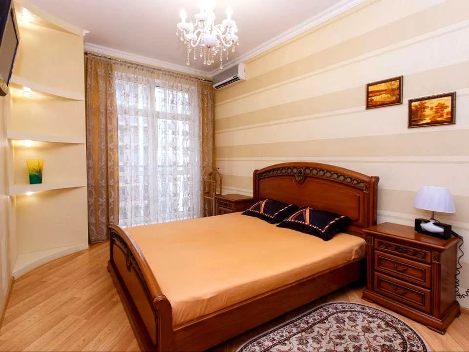 Apartment. Antonovycha Street, Kyiv