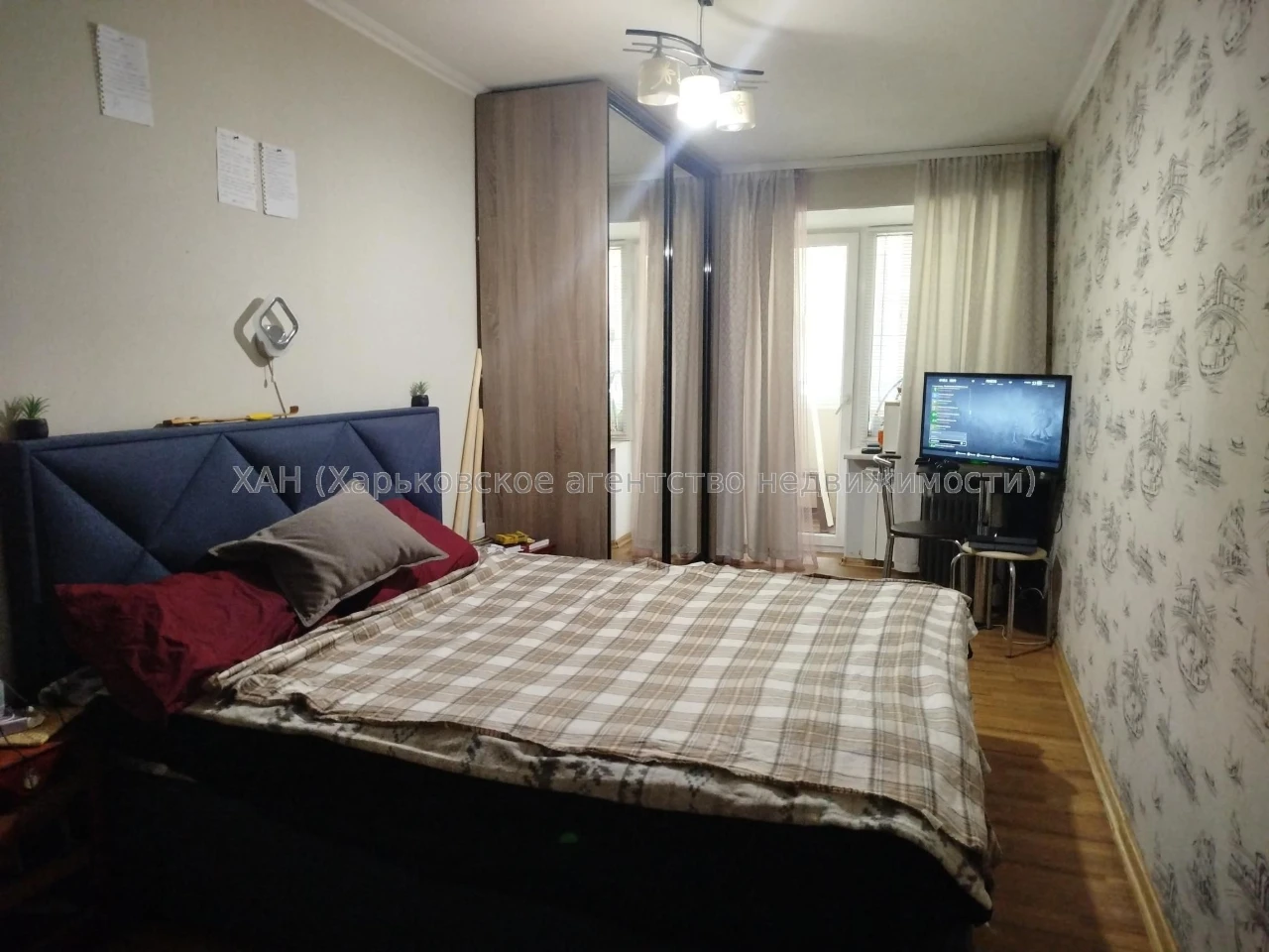 Продається 2-кімнатна квартира, метро Левада, Спортивна