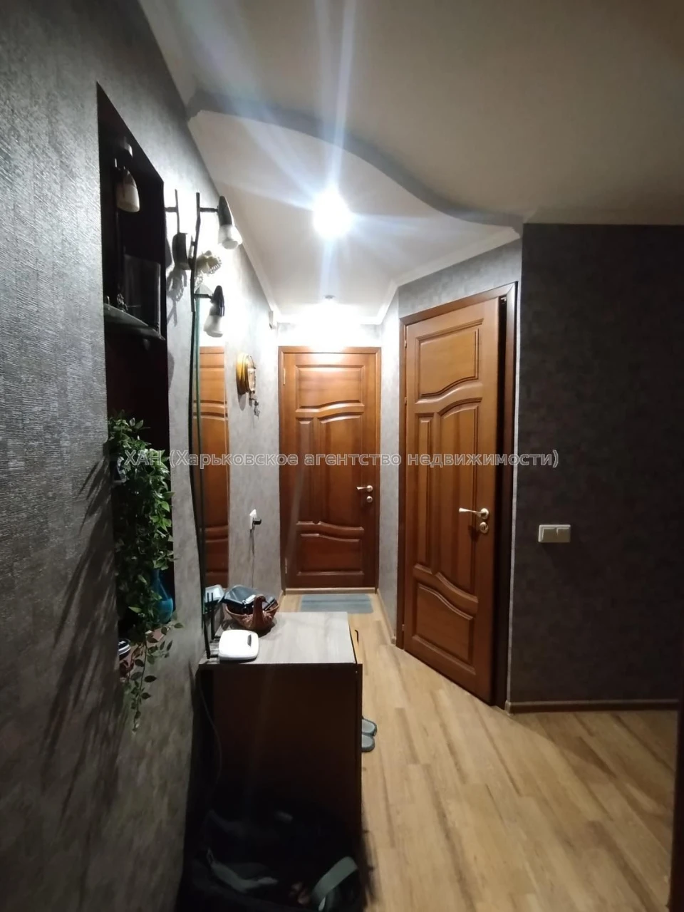 Продається 2-кімнатна квартира, метро Левада, Спортивна
