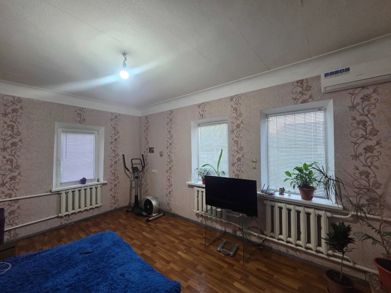 For Sale: Residential House in ZhM "Parus"
