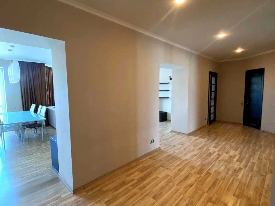 Apartment. Shevchenko Avenue, Odessa