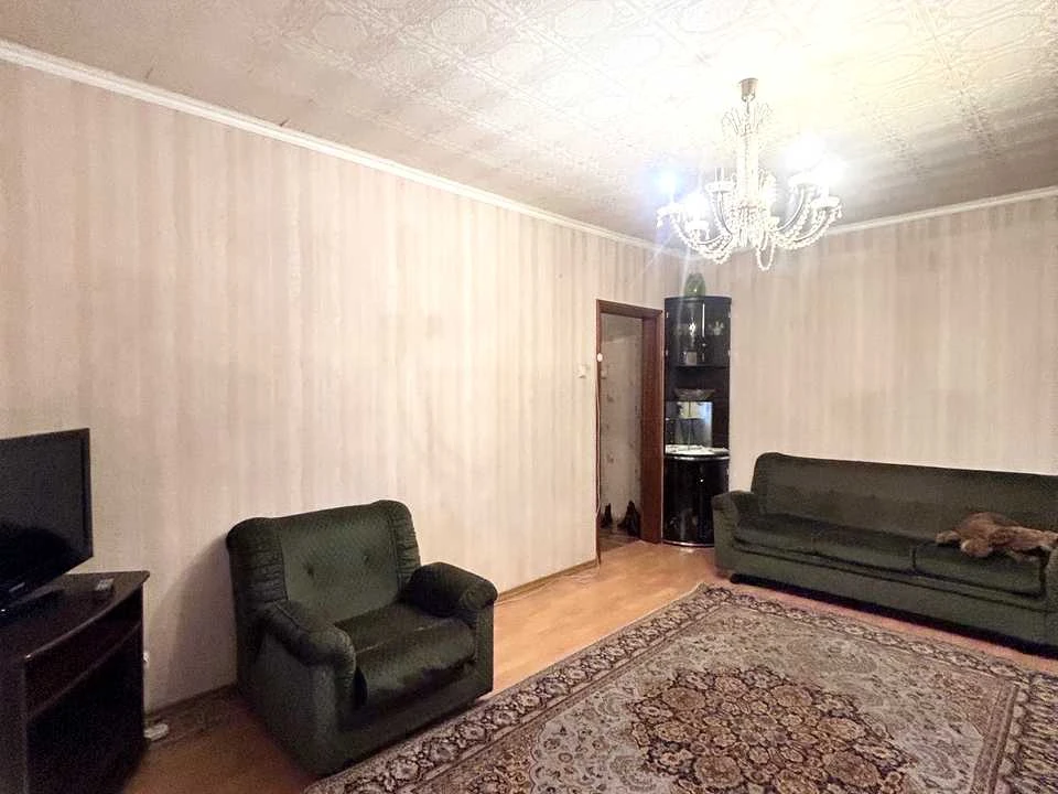 Квартира. Йорданська вул., Киев.