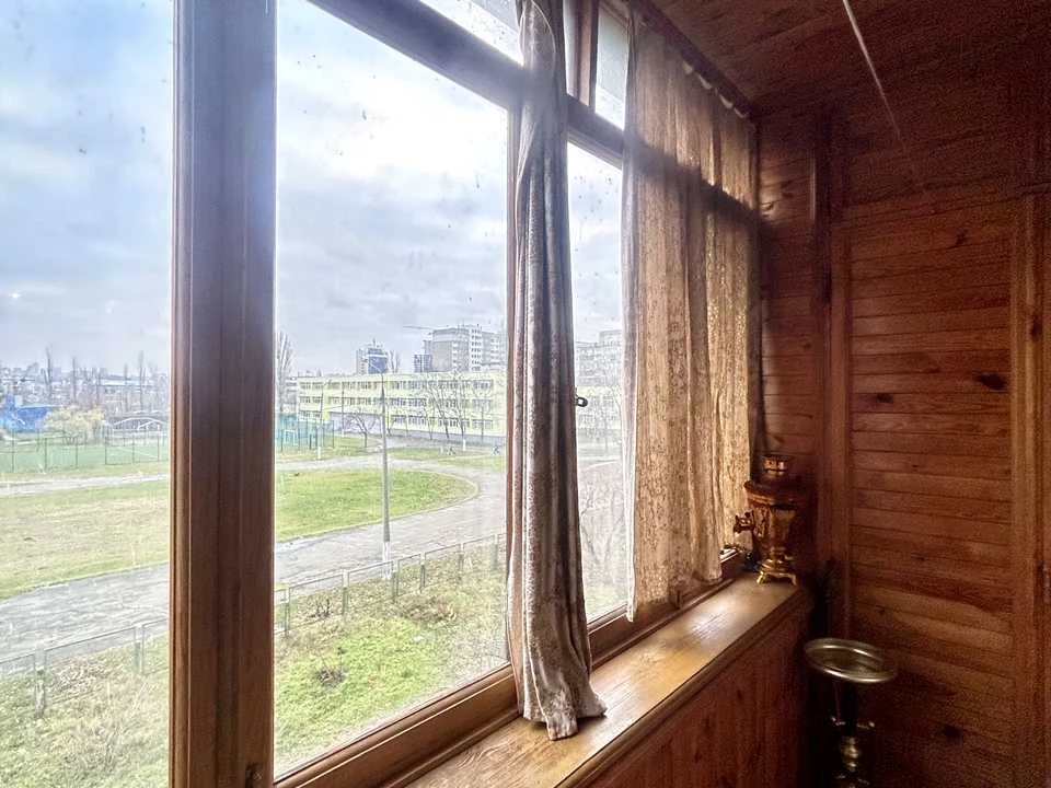 Квартира. Йорданська вул., Киев.
