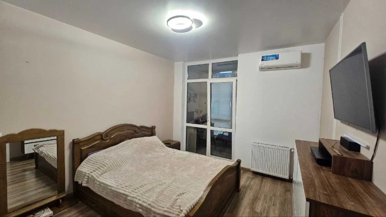 Sale of 2-room apartment on Truskavets Street