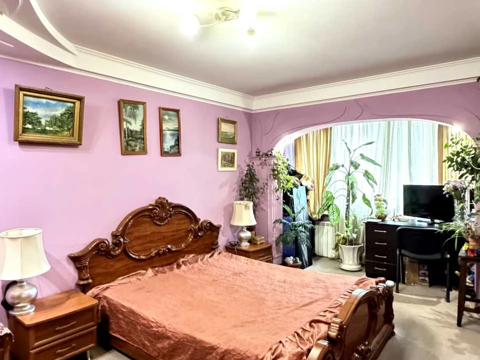 Квартира. Киев, улица Ивана Выговского
